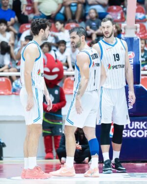 aliaga petkimspor fiba europe cupta csm corona brasovu agirliyor j5zvgnNI.jpg
