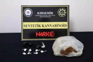 kirsehirde uyusturucu operasyonu 1 tutuklama QVa7MIul.jpg