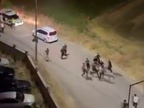Birbirlerine acimasizca saldirdilar adiyamanda kavga Fn2OBmvA